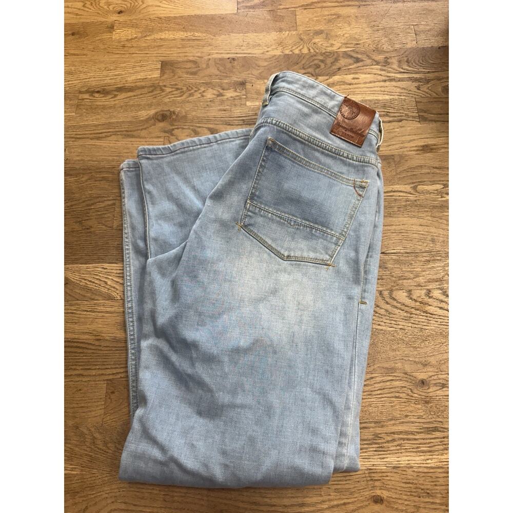 Tommy Bahama Caicos Authentic Jeans 35x32 Light Wash Denim Island Crafted Men’s